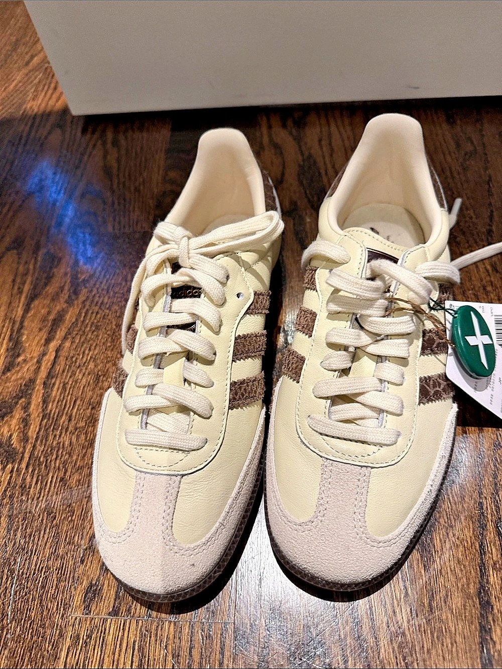 adidas Samba OG Sneakers Cream & Brown US 6.5 NWT
